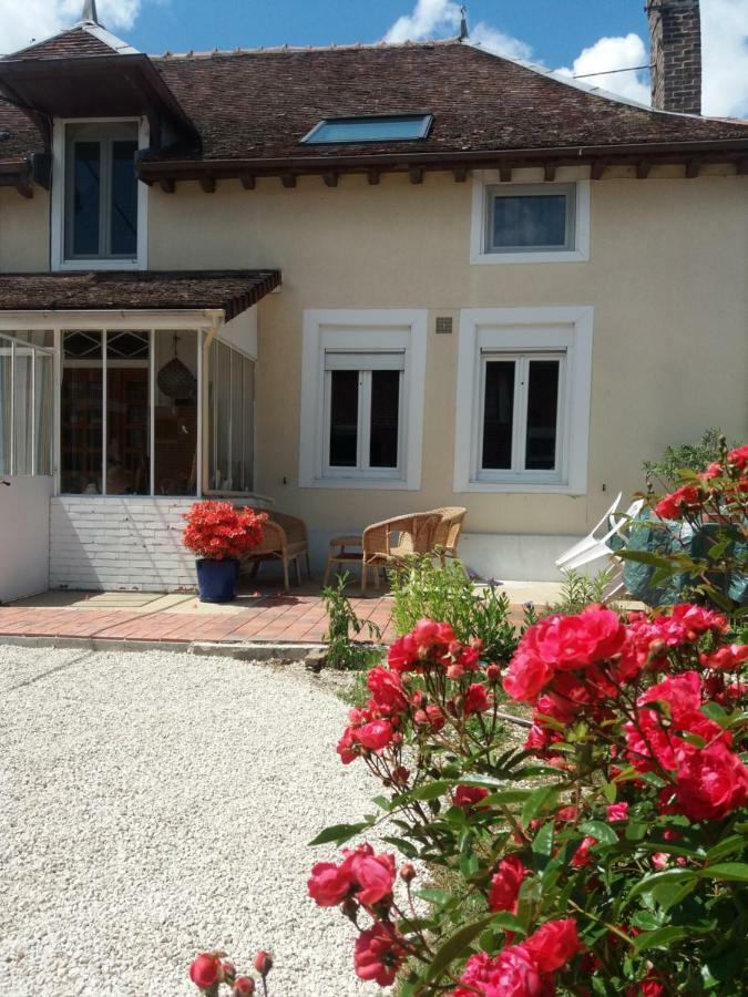 Bed and Breakfast Campagn'Arts Villechétif Exterior foto